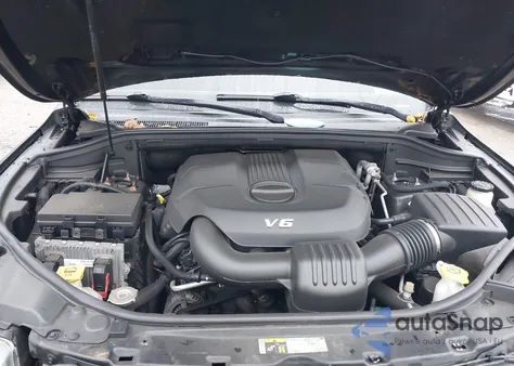 2015 Jeep Grand Cherokee Laredo from USA, damaged, VIN 1C4RJFAG4FC675473